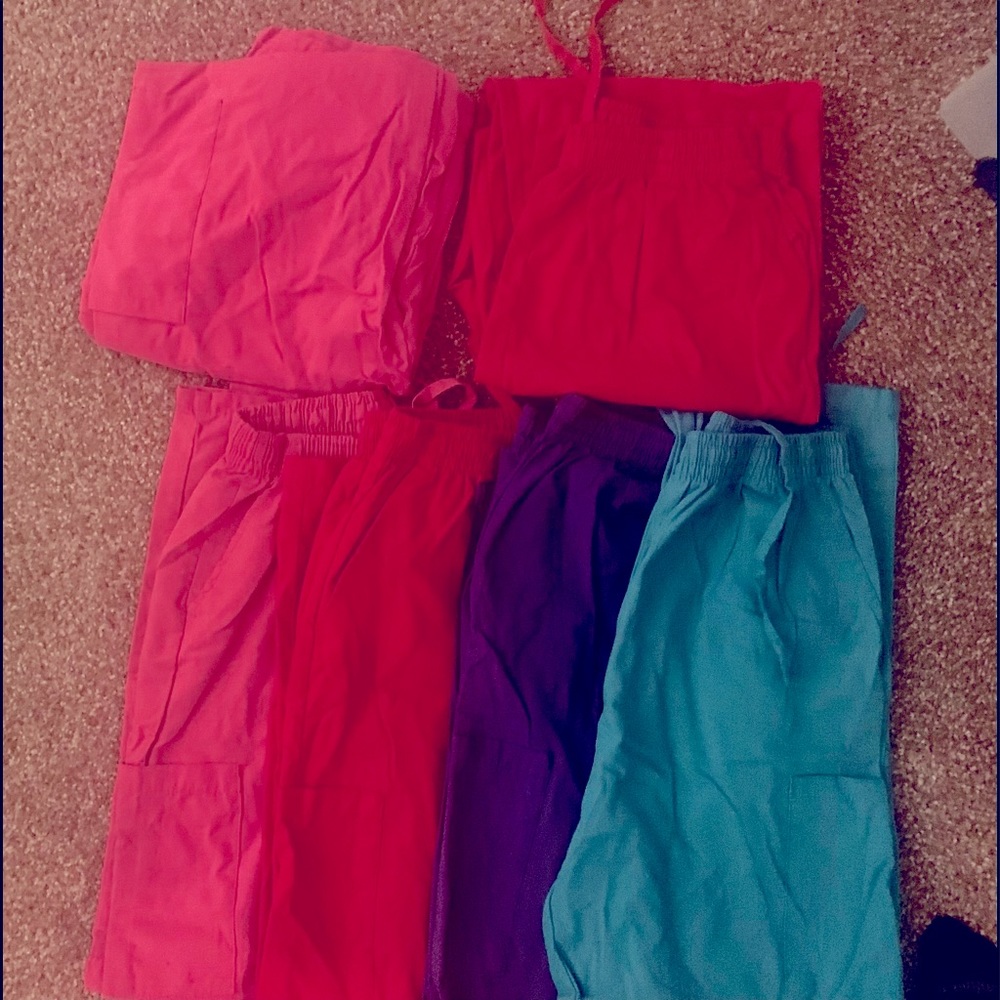 Medium Scrub Bottoms lot